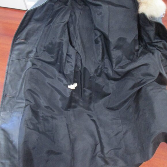 *SOLD* Vintage 70s Jacket Leather Belted Trench Coat Fur Collar / Cuffs Black - Picture 7 of 9